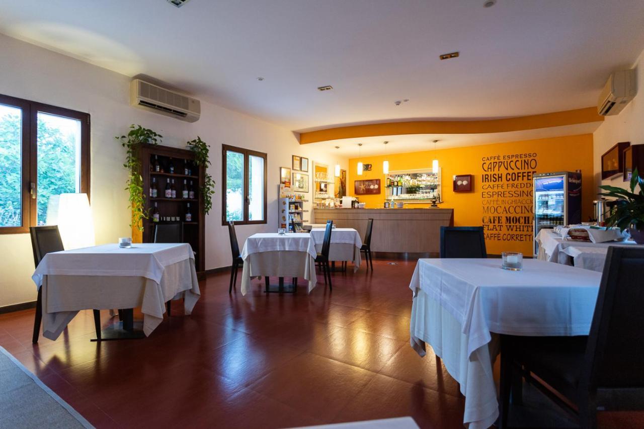 Club Azzurro Hotel & Resort Porto Cesareo Dış mekan fotoğraf