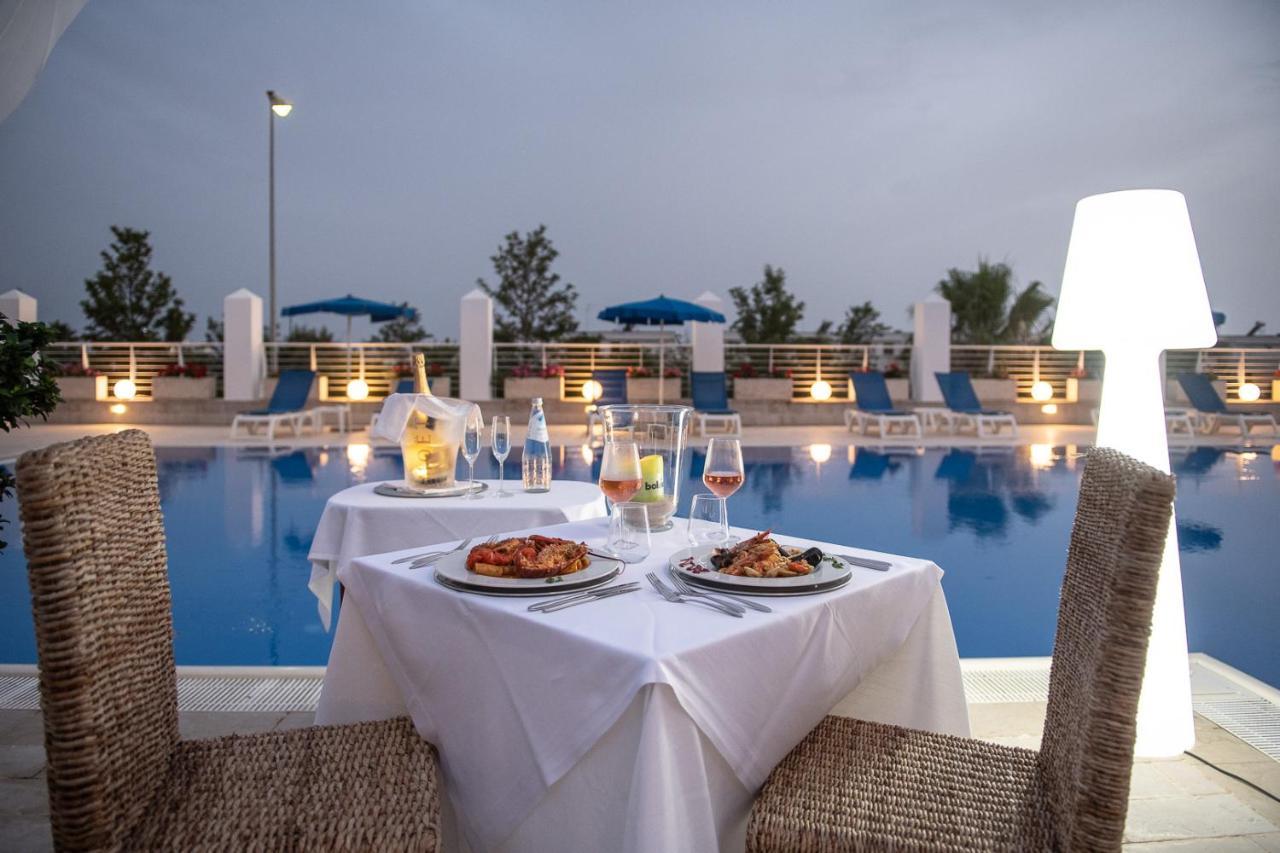 Club Azzurro Hotel & Resort Porto Cesareo Dış mekan fotoğraf