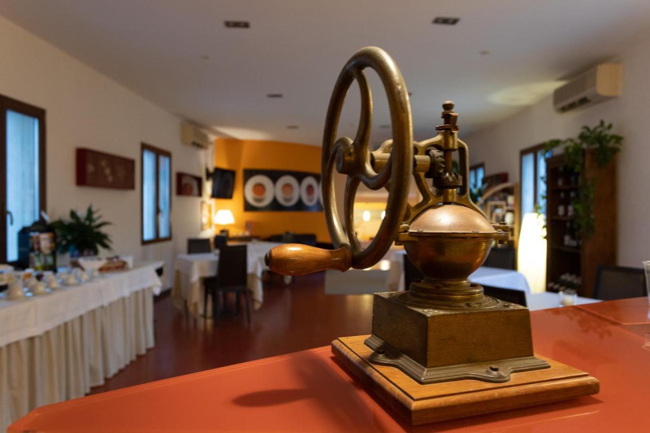 Club Azzurro Hotel & Resort Porto Cesareo Dış mekan fotoğraf